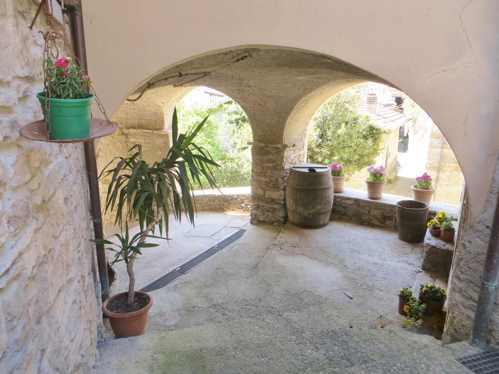 Agriturismo Profumo Di Natura Vila Fivizzano Exterior foto